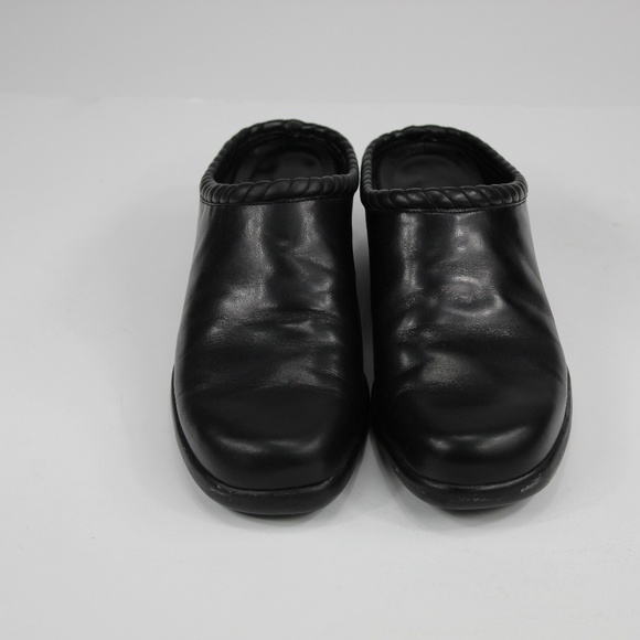 Cole Haan Shoes - Cole Haan Women's Black Leather Clogs Size 7 1/2